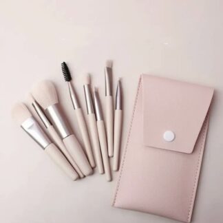 8 Makeupbørster i etui