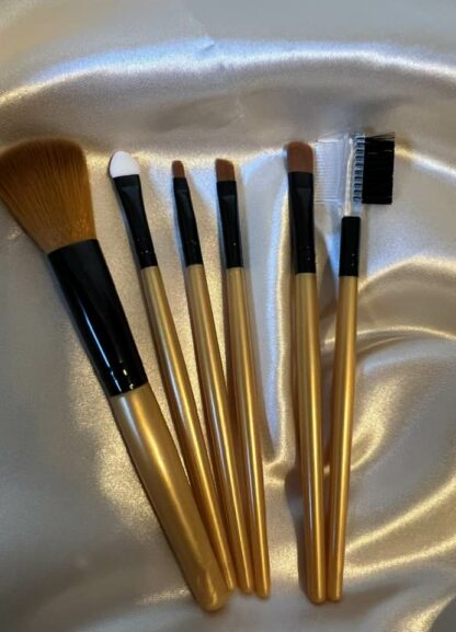 Makeupkoster i 6 deler - Gull