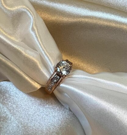 Eir - Gullforgylt ring med Zirkonia - Bilde 4